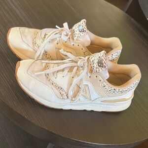 New Balance 997H Retro leopard sneaker 💛